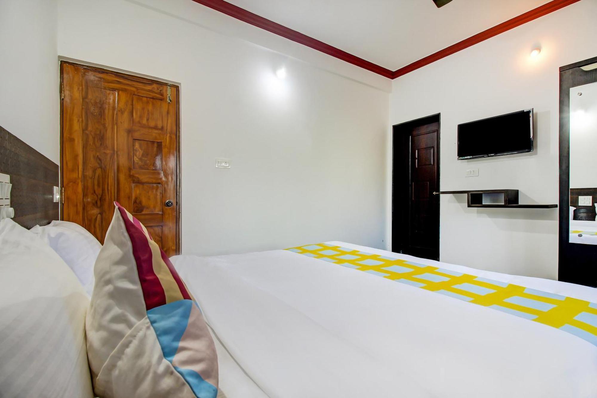 Super Hotel O Pradeep Guest House Near Baga Beach Экстерьер фото